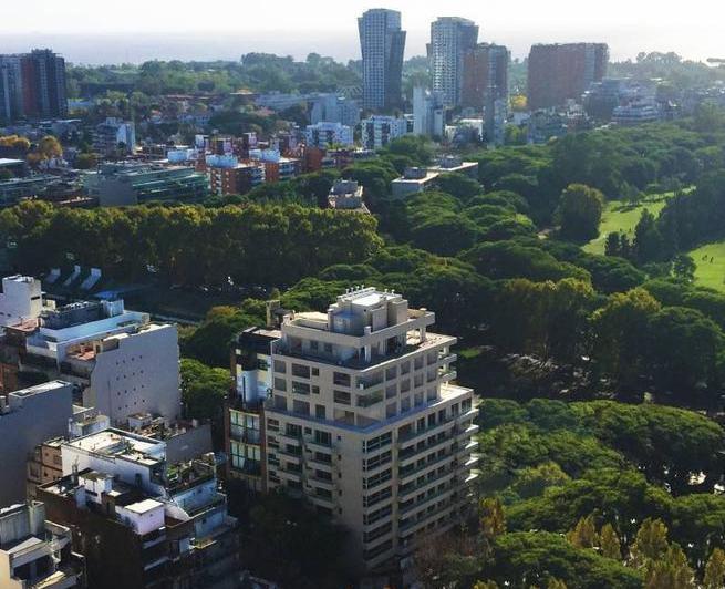 Departamento de Tres Dorm. en Edificio Pasaje del Golf Belgrano