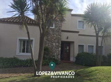 Casa de 5 ambientes, Pilar · Venta Casa en Pilar, Champagnat, Estancias del Pilar.