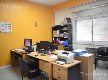 Oficina comercial · 62m² · 3 Ambientes · Venta Oficinas en Monserrat