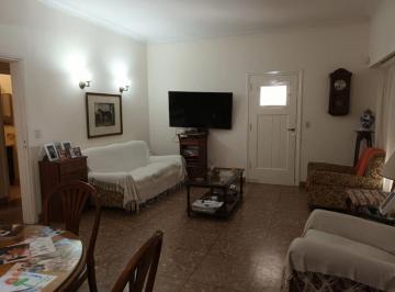 Casa · 113m² · 4 Ambientes · Venta Casa Zona Guemes 4 Ambientes