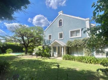 Casa de 5 ambientes, Pilar · Casa en Tortugas Chico, Pilar. Gran Jardín, Galería y Pileta (Pos. Financiación)