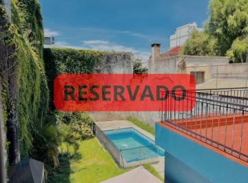 Casa · 160m² · 5 Ambientes · 1 Cochera · Hernandarias Al 300. Casa 5 Amb. Cochera, Pileta, Fondo Libre. La Boca.