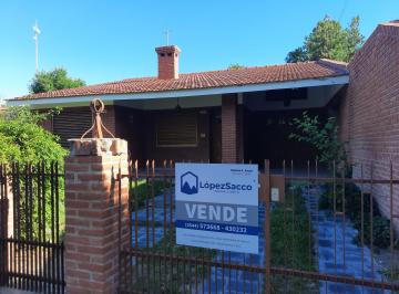 Casa de 5 ambientes, Mina Clavero · ¡Vendido! - Importante Propiedad - Vivienda Familiar con Dependencia de Servicios!