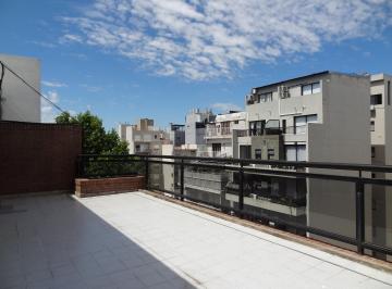 Departamento de 3 ambientes, Villa Urquiza · 3 Amb Al Frte. Balcón Terraz. Exl Ilum. C/cochera Cub.