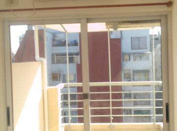 Departamento 35m² Alquiler · 2 Amb Al Frte. a 1 Cuadra del Subte. Exl Ilum. Aire. Mascota