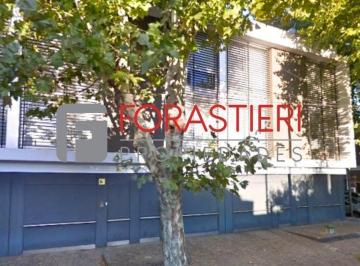 Casa · 107m² · 3 Ambientes · 1 Cochera · Impecable Duplex en Florida