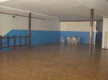 Local comercial de 4 ambientes, La Plata · Local Comercial Zona Plaza Italia