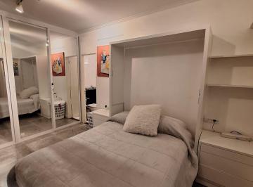 Departamento de 1 ambiente, Recoleta · Alquiler Recoleta F/pza Vicente López 1 Amb Amob y Eq. Peq Patio y Coc Seg 24hs