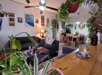 Departamento de 4 ambientes, La Boca · Departamento 4 Ambientes en El Barrio de La Boca