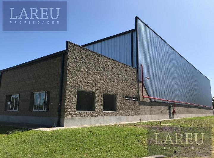Local comercial · 4901m²