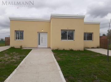 Casa · 170m² · 4 Ambientes · 1 Cochera · Casa en Venta Barrio San Pablo | Mallmann Propiedades