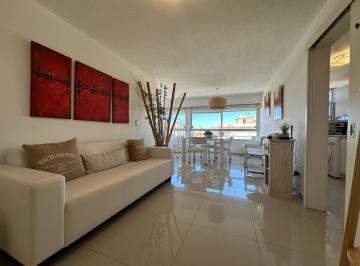 Departamento · 78m² · 3 Ambientes · 1 Cochera · Departamento en Alquiler y Venta, Peninsula, Punta del Este.