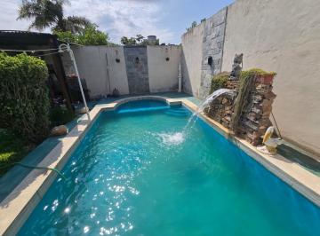 Casa · 170m² · 6 Ambientes · 1 Cochera · Venta Casa Santo Tome - Zona Richieri