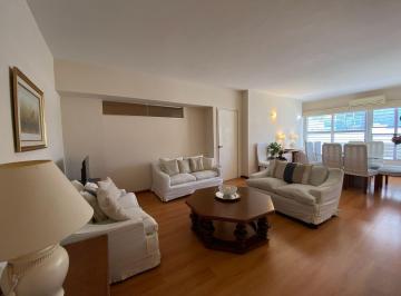 Departamento · 75m² · 4 Ambientes · Apartamento 2 Dorm. - Bahia Palace