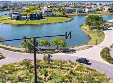 Terreno · 829m² · Lote en Barrio Amarras Puertos del Lago Escobar - Interno Norte
