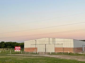 Bodega-Galpón · 1500m² · Galpón 1500 m² Sobre Ruta 11 a Estrenar!