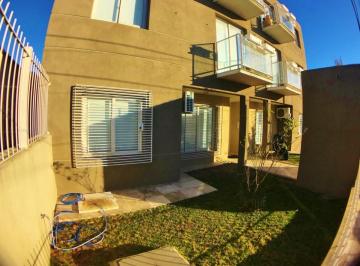 Departamento · 33m² · 2 Ambientes · Apartamento en Venta de 1 Dormitorio en Planta Baja