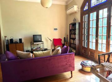 PH de 5 ambientes, Villa Pueyrredón · La Casa Ideal Para Habitar con Tu Familia!