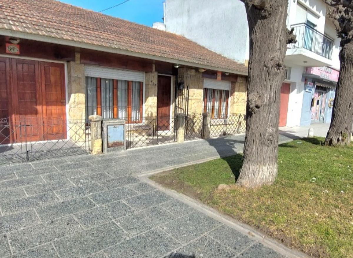 Chalet 3 amb, 95m² sobre Ruta 88 — Ideal fines comerciales