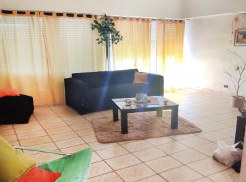 PH de 4 ambientes, Morón · Alquiler PH 4 Ambientes en 1er Piso