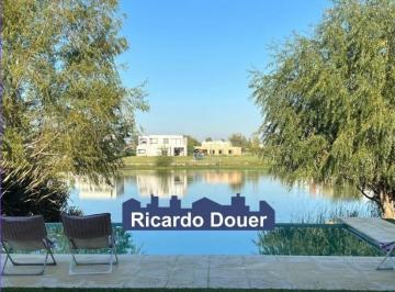 Casa · 285m² · 4 Ambientes · Casa en Venta a La Laguna en El Cantón, Escobar, G. B. a. Zona Norte
