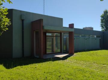 Casa · 4 Ambientes · Casa en Lujan