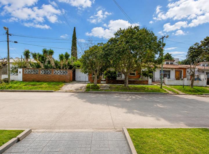 Casa · 150m² · 5 Ambientes · 1 Cochera