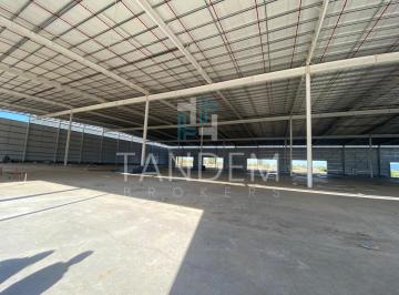 Bodega-Galpón · 2400m² · Excelente Galpón a Estrenar Aaa a m de Panamericana Altura Direct Tv Arena