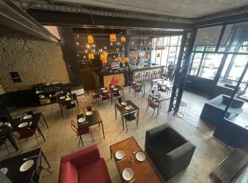Local comercial · 200m² · 4 Ambientes · Venta Local Comercial Guemes