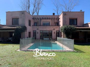 Casa · 336m² · 5 Ambientes · 1 Cochera · Casa en Venta en Ayres del Pilar, Pilar, G. B. a. Zona Norte