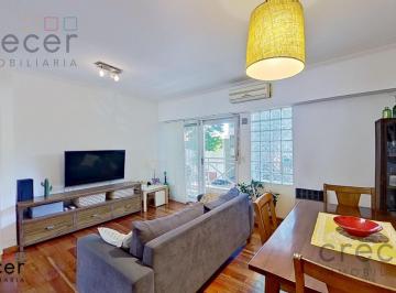 PH · 70m² · 3 Ambientes · Moderno Departamento Tipo PH de 3 Ambientes con Balcón Al Frente en Villa Urquiza - Venta