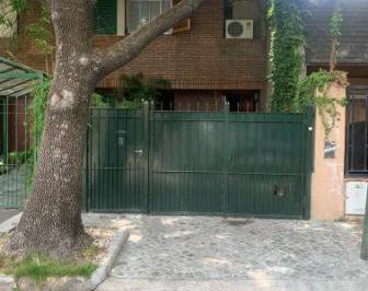 Casa · 4 Ambientes · 1 Cochera · Casa - Temperley Oeste