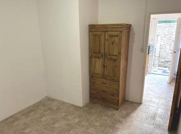 PH de 2 ambientes, Lomas de Zamora · Dpto, de 2 Ambientes en Alquiler Godoy Cruz 1568 Banfield