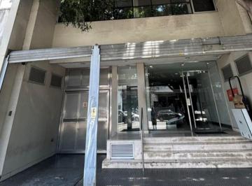 Oficina comercial · 60m² · 1 Cochera · Oficina en Alquiler en Colegiales