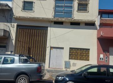 Bodega-Galpón , Tres de Febrero · Galpón 700 m²