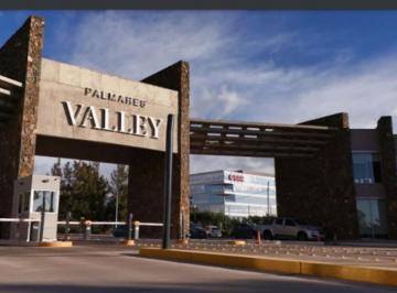 Oficina comercial , Luján de Cuyo · Openhouse Inmobiliaria Ofrece Excelente Oficina en Alquiler a Estrenar