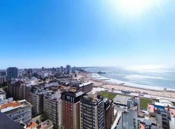 Departamento · 63m² · 2 Ambientes · 1 Cochera · Temporada de Verano 2 Amb C/ Dependencia Cochera y Vista Al Mar!