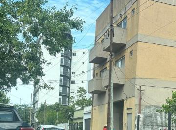 Local comercial · 40m² · 1 Ambiente · Venta de Local Comercial en Zona Comercial de Pilar Centro