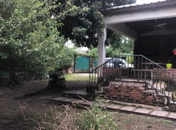 Casa de 8 ambientes, Villa Allende · Villa Allende, Casa en Venta 3 Dorm., con Cochera