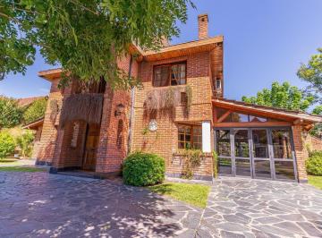 Casa · 232m² · 4 Ambientes · 1 Cochera · Casa en Venta en Country Banco Provincia Francisco Álvarez Moreno