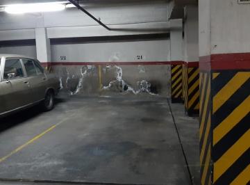 Garage , Balvanera · 18 m - Fija - 2° Subsuelo - Excelente Tamaño
