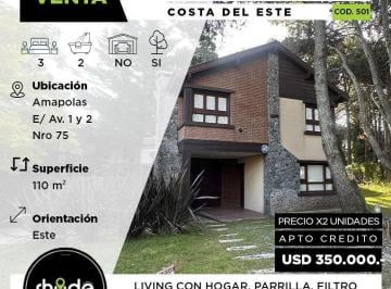 Casa · 110m² · 5 Ambientes · Dos Amplias Viviendas a La Venta en Costa del Este - Calle Amapolas E/ Av 1 y 2 75