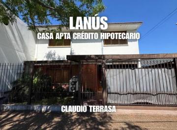 Casa · 200m² · 4 Ambientes · 3 Cocheras · Chalet en Venta en Remedios de Escalada