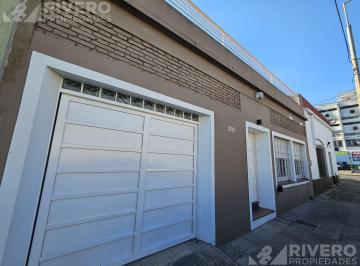 PH · 74m² · 3 Ambientes · 1 Cochera · Casa en Venta en Moron Sur - Nuevo Valor