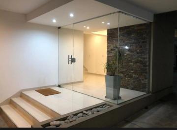 Departamento de 2 ambientes, Lomas de Zamora · Departamento 2 Amb. C/ Cochera y Terraza