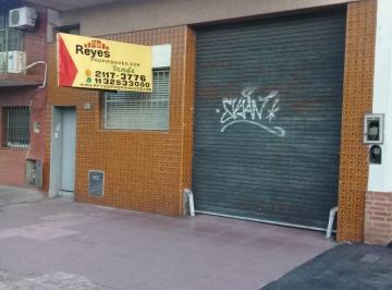 Bodega-Galpón · 132m² · Galpón en Avellaneda