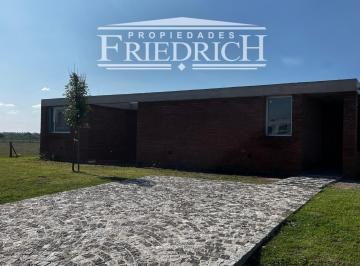Casa · 181m² · 4 Ambientes · 2 Cocheras · Venta Casa en Prados del Oeste