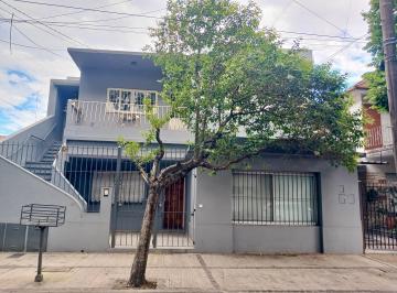 fachada · PH Planta Alta Frente Muy Luminoso C Balcón y Terraza Dueño Directo Sin Expensas