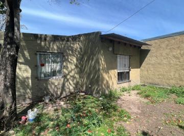 Casa de 3 ambientes, Marcos Paz · Hermosa Casa en Venta Sobre Balcarce y Chacabuco, en El Centro de Marcos Paz