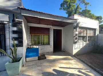 Casa de 5 ambientes, Esteban Echeverría · Casa de 4 Ambientes en Venta